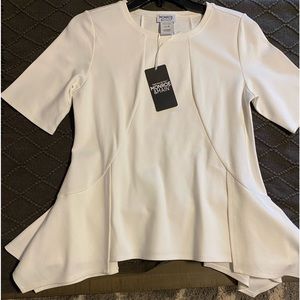 Monroe&Main Dress top New with tags.